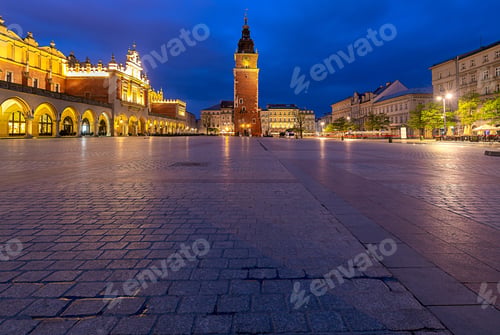 Preview: Krakow. Market Square In The Night Lights At Sunrise.