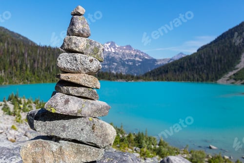 Preview: Beautiful Joffre Lake In Canada
