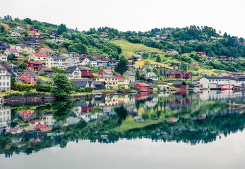 Preview: Captivating Summer View Of Norheimsund Village, Located On The Northern Side Of The Hardangerfjord