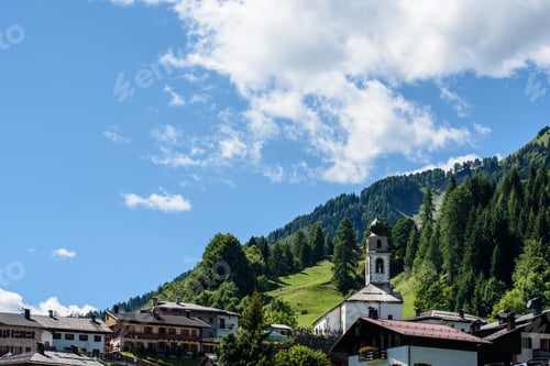 Preview: Awesome Mountain Village. Sauris. Italy