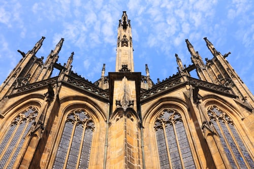 Preview: Beautiful Gothic St. Vitus' Cathedral On Prague Castle With Blue Sky