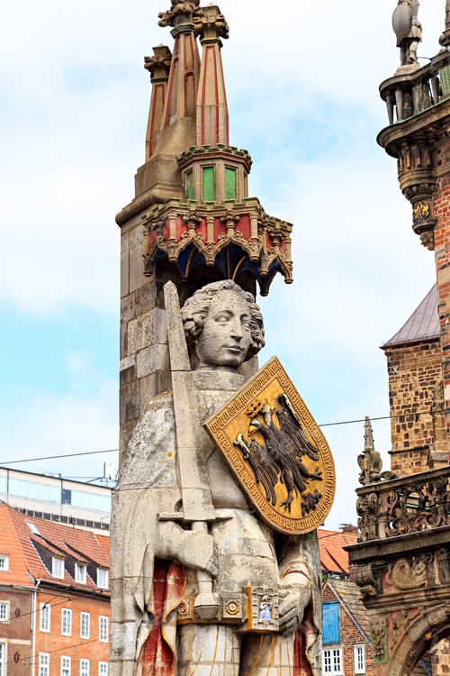 Preview: Bremen, Germany. Bremen Roland. 15Th Century Statue With Coat Of Arms Of Bremen
