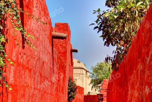Preview: Arequipa Cityscape, Southern Peru