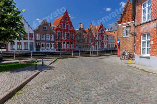 Preview: Bruges. Canal Spiegel Rei.