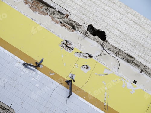 Preview: Wall Retaining Wall Destroyed And In Ruins, Construction And Architecture