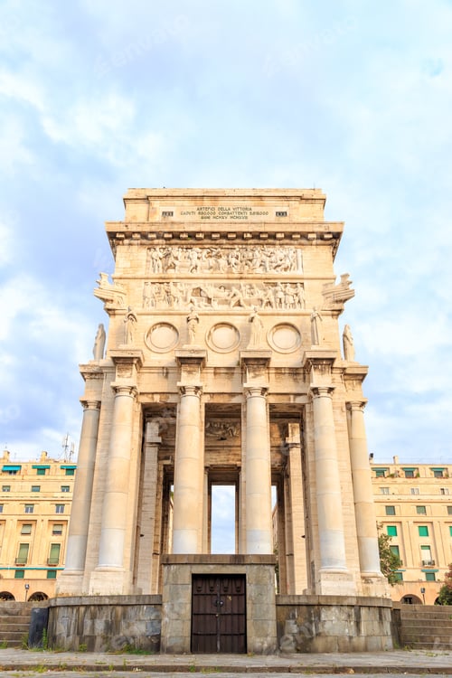 Preview: Italy, Genoa. Arch Of Victory. En Text: 680,000 Out Of 5,615,000 Fighters Fell To Win