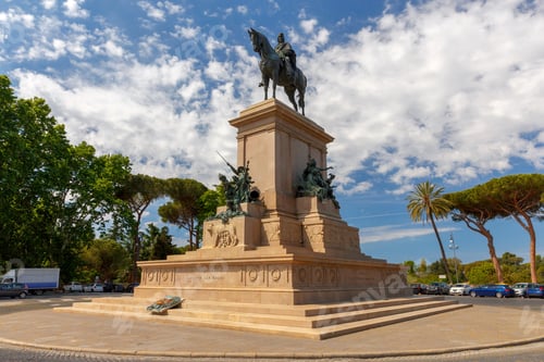Preview: Rome. Monument To Garibaldi.