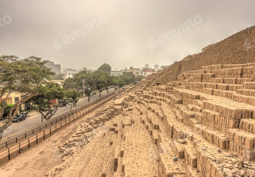 Preview: Huaca Pucllana Precolumbian Site, Lima, Peru