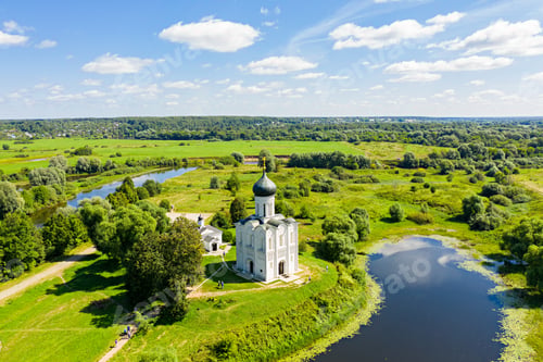 Vista previa: Russia, Bogolyubovo. Aerial View Of Church Of The Intercession On The Nerl. Orthodox Church And A