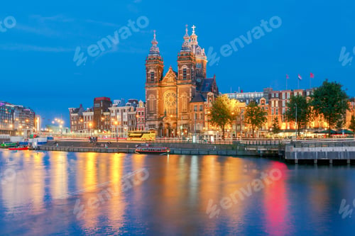 Preview: Scenic Evening View Of The Church Of St. Nicholas In Amsterdam. Netherlands.