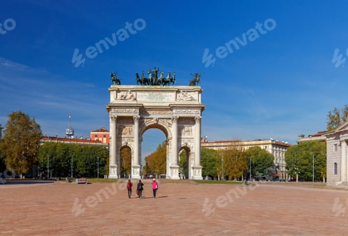 Preview: Milan. Triumphal Arch.