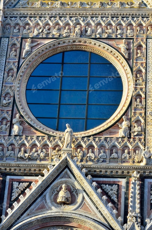 Preview: Santa Maria Cathedral In Siena, Tuscany, Italy
