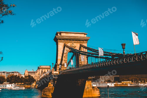 Preview: Beautiful Chain Bridge In The Heart Of Budapest