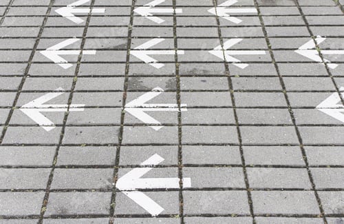 Preview: Arrows In Tile Street, Symbol And Address