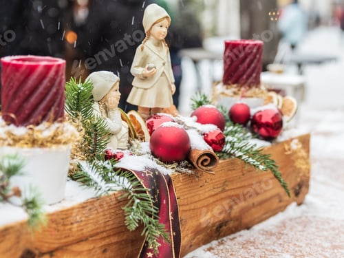 Preview: Christmas Atmosphere In San Candido. Advent Lights And Crown