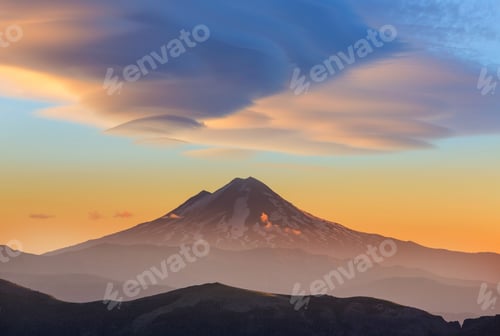 Preview: Beautiful Volcanic Landscapes In Chile, South America