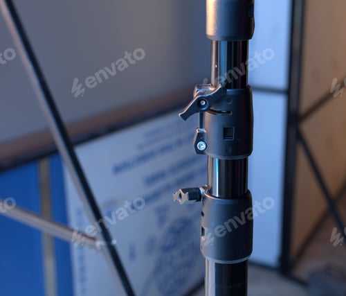 Preview: Studio Spotlight Or Stage Light Metal Clip On A Tripod For Lighting