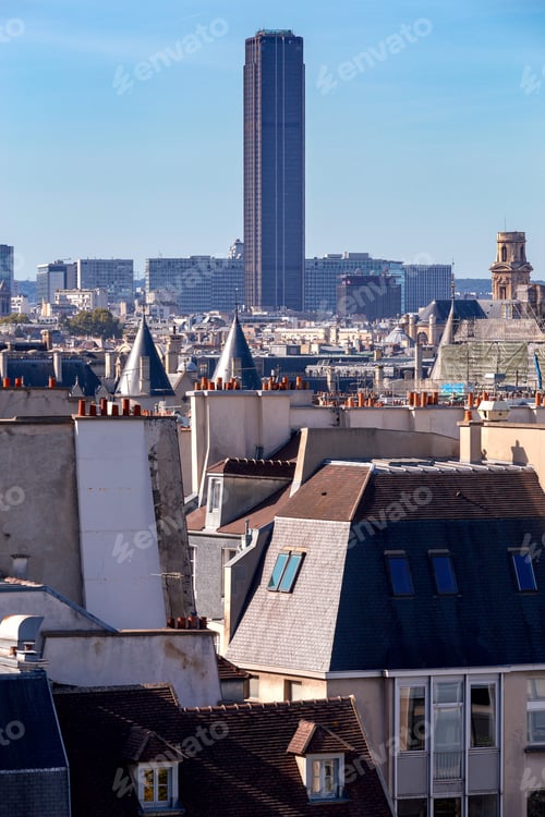 Preview: Picturesque Aerial View Of The City And The Roofs In The Early Morning. Paris, France.