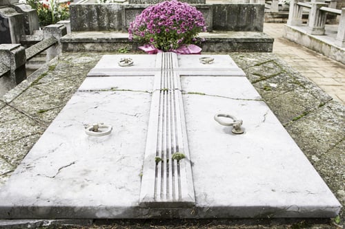 Preview: Tomb Decorated In Antique Cementerior, Religion