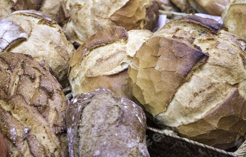 Preview: Toasted Whole Wheat Bread In Bakery, Food And Feed