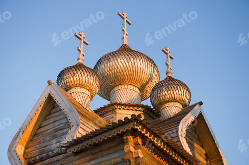 Preview: Domes Of The Ancient Wooden Church Of Dmitry The Theunal Myrrh-Streaming Close-Up Against The Blue