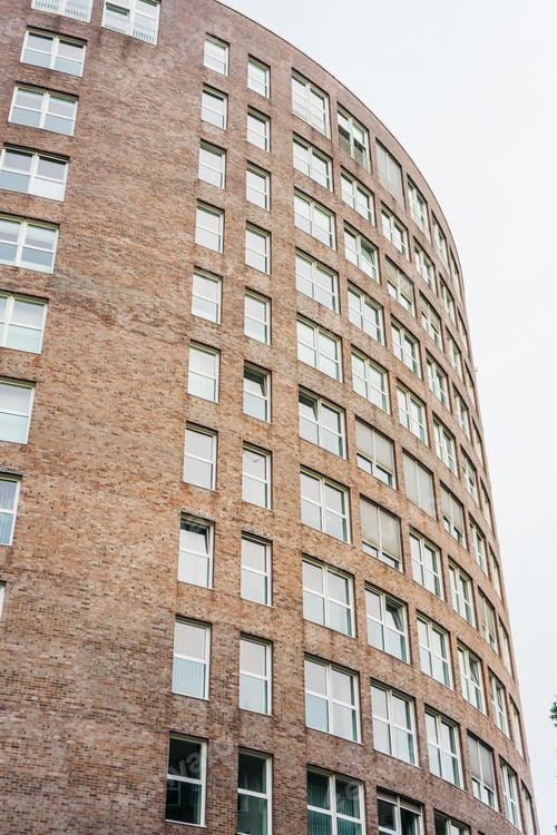 Preview: Brick Skyscraper In High Color Tonage