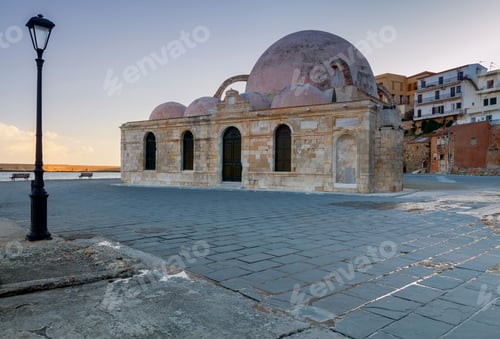 Preview: Venice Embankment In The Old Harbor Of Chania. Greece.
