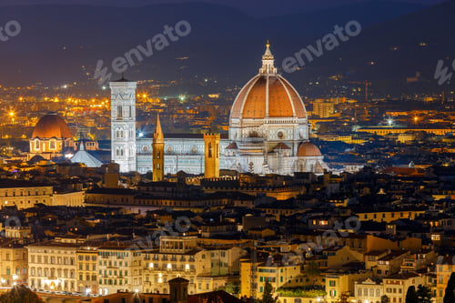 Preview: Florence. Duomo At Night.