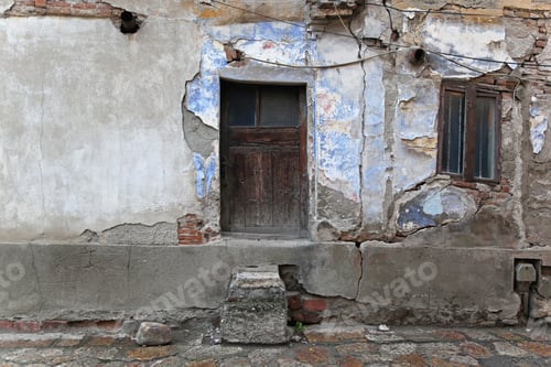 Vista previa: Derelict Medieval House At Old Bazaar Skopje