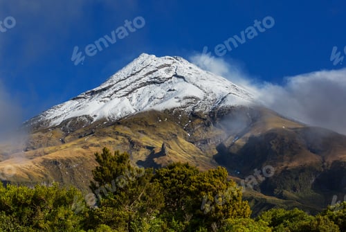 Preview: Mount Taranaki In Egmont National Park, North Island, New Zealand. Beautiful Natural Landscapes