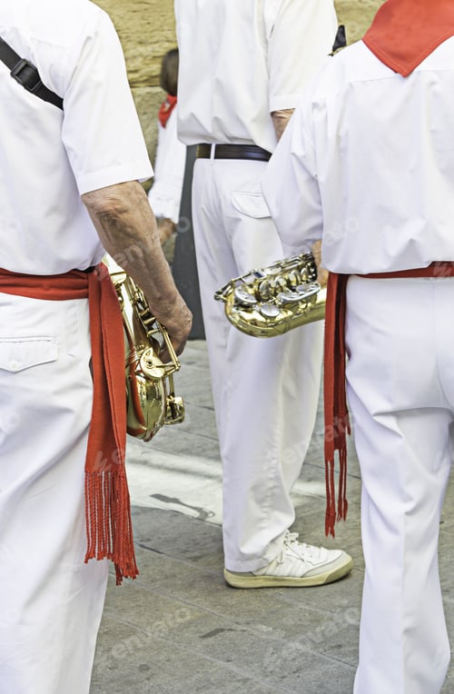 Preview: Musicians In Navarre Parties Playing In The Street, Event