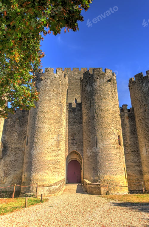Preview: Roquetaillade Castle, South-Western France