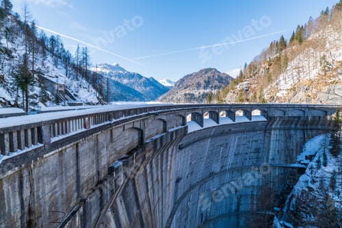 Preview: Winter On The Frozen Sauris Lake