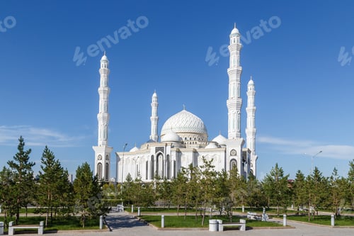 Preview: Hazrat Sultan Mosque. Astana, Kazakhstan, Nur-Sultan
