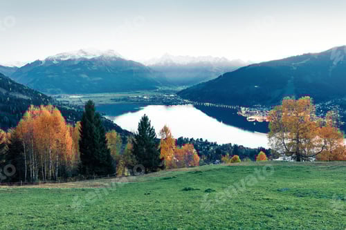 Preview: Stunning View Of Zell Lake. Impressive Autumn Scene Of Austrian Town - Zell Am See, South Of The