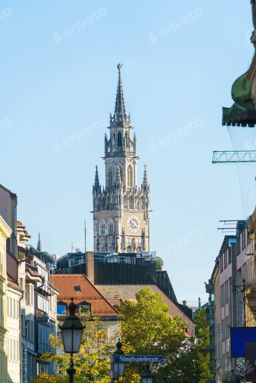 Preview: New Town Hall (Neues Rathaus) On Marienplatz In Munich City, Bavaria, Germany