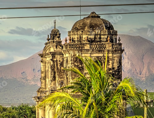Preview: Leon, Nicaragua, Historical Center In Sunny Weather, Hdr Image