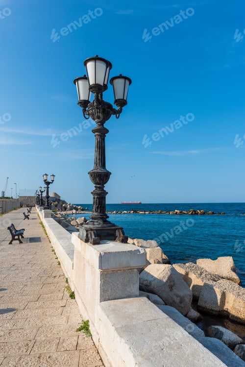 Preview: Bari And The Seafront