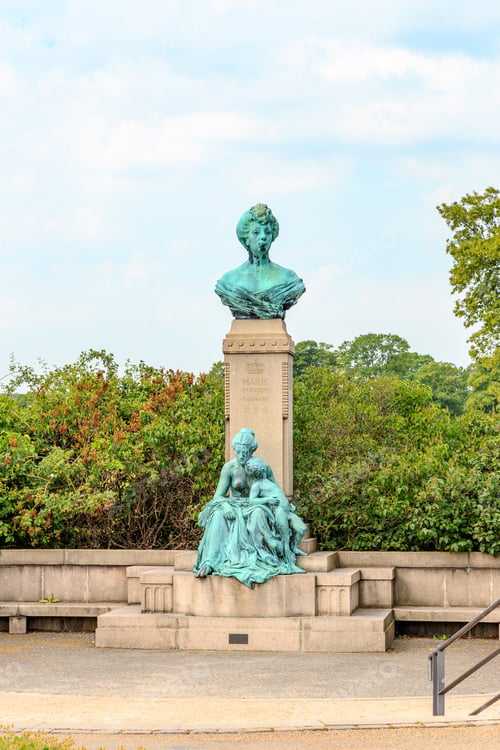 Preview: Copenhagen, Denmark. Monument To Princess Mary In The Copenhagen Park (1912). Sculptor K