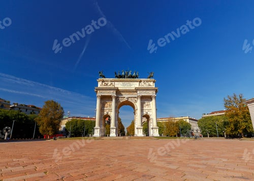 Preview: View Of The Triumphal Arch. Arch Of Peace. Milan. Italy