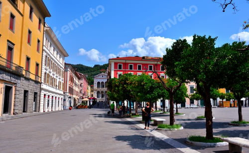 Preview: Arance Square Massa Tuscany Italy