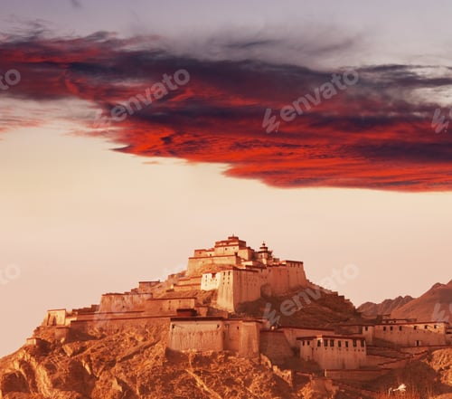 Preview: Tibetan Monastery, Tibet