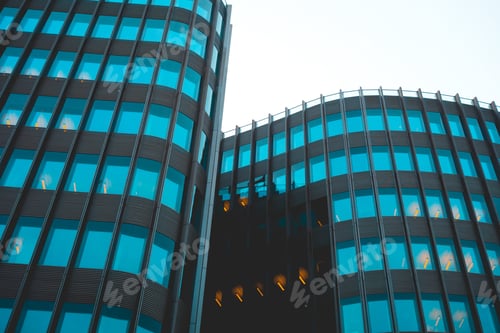 Preview: Dark Colored Finance Building With Curved Facade