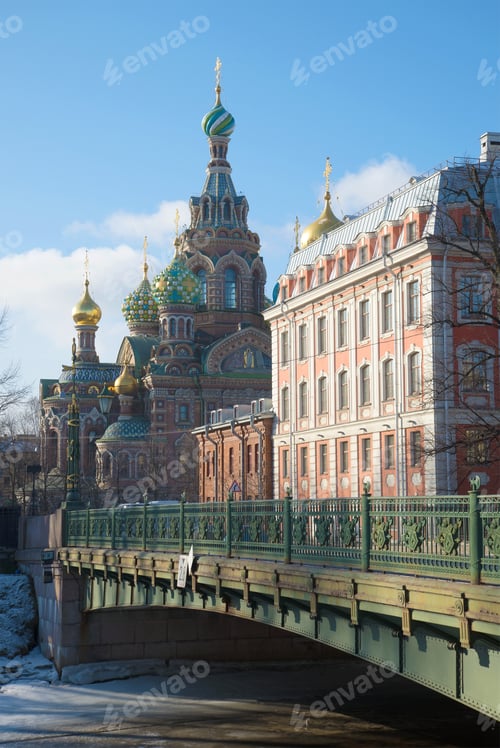 Preview: Second Garden Bridge And Cathedral Of The Resurrection (Savior On Spilled Blood) On A Sunny Day In