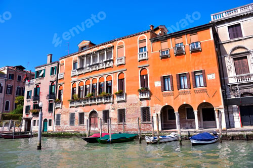 Preview: Historic Buildings In A Canal In Venice Italy