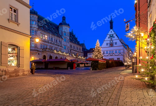Preview: Town Hall Square And Christmas Tree In Night Illumination. Rothenburg Ob Der Tauber. Bavaria