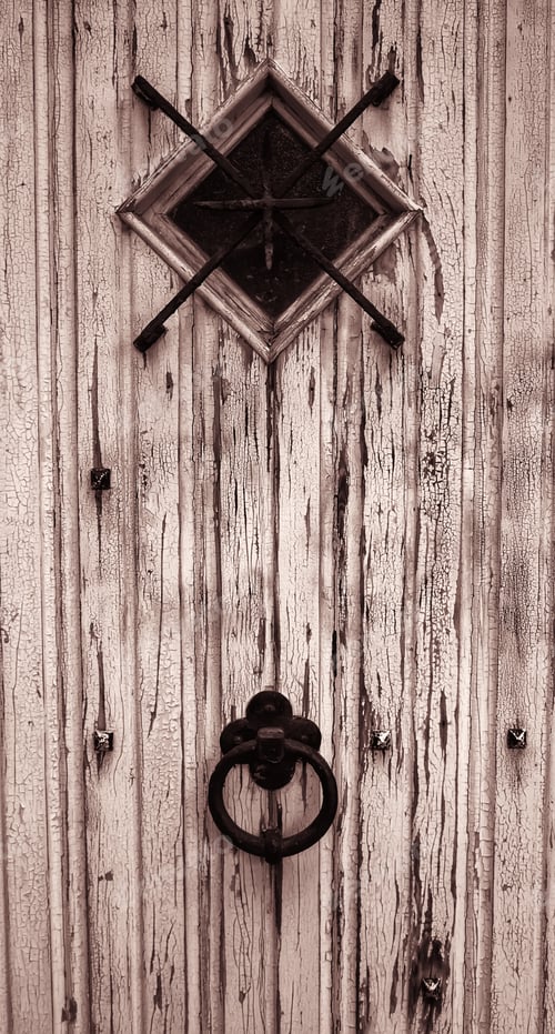 Preview: Aged Wooden Door Lock, Construction