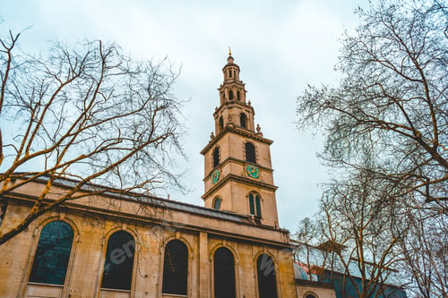 Preview: Old Church In The Heart Of London, Great Britain
