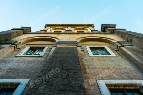 Preview: Low Angle View Of Historical Building At Rome, Italy