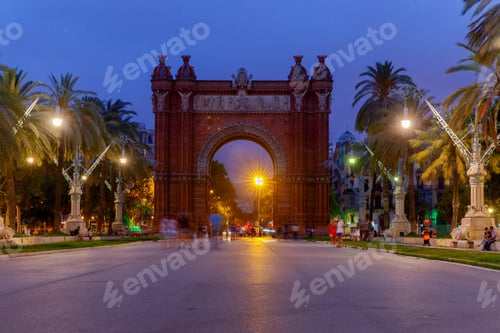 Preview: Barcelona. Triumphal Arch.